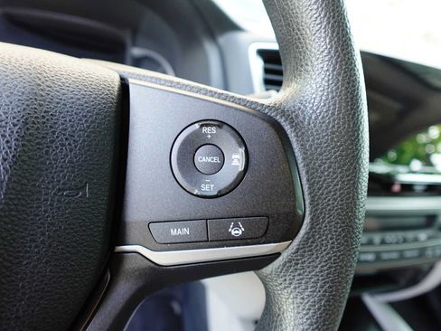 Used 2020 Honda Pilot EX image 18