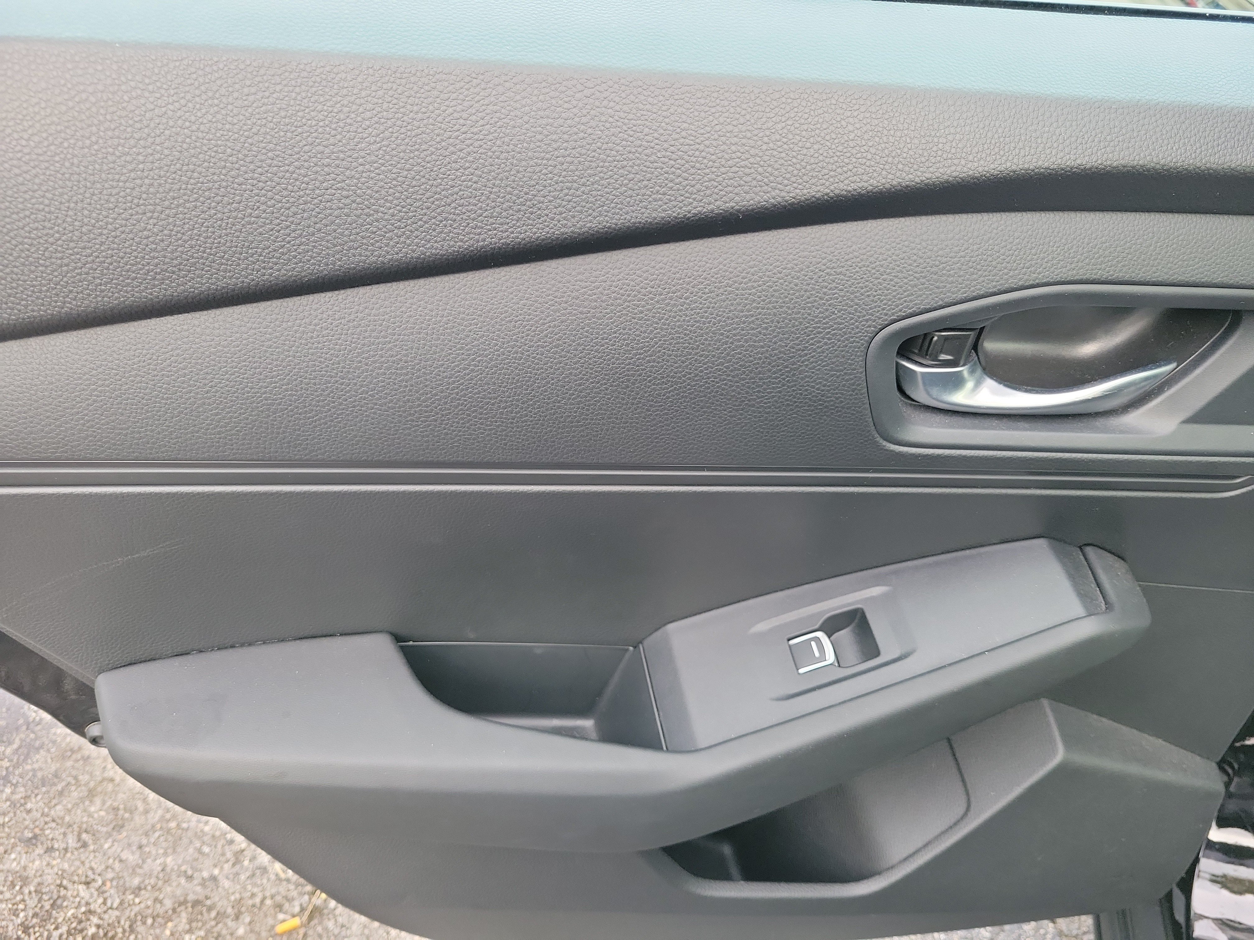 Certified 2025 Honda Accord SE image 11