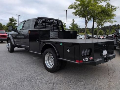 Used 2026 RAM 4500 4x4 Crew Cab DRW w/ Laramie Trim Package image 6