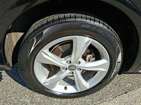 Used 2020 Audi Q5 2.0T Premium Plus w/ Premium Plus Package AWD/4WD image 8
