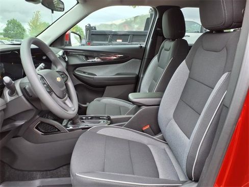 New 2026 Chevrolet TrailBlazer LT image 5