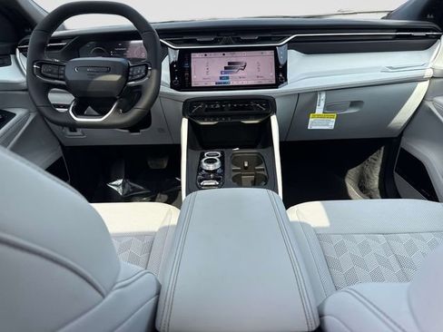New 2026 Jeep Cherokee Overland AWD/4WD image 15
