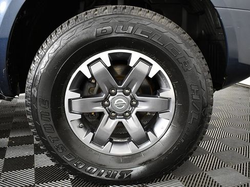 Used 2019 Nissan Frontier PRO-4X w/ Pro-4x Luxury Package image 44