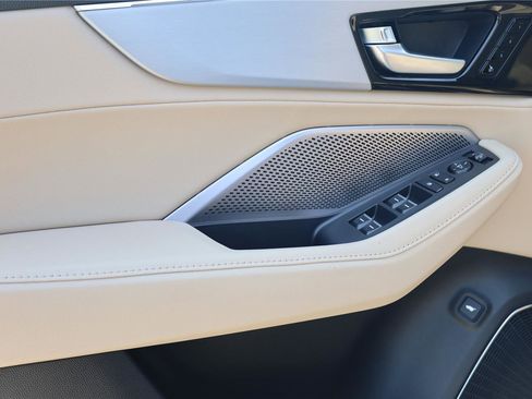 New 2026 Acura MDX SH-AWD image 10