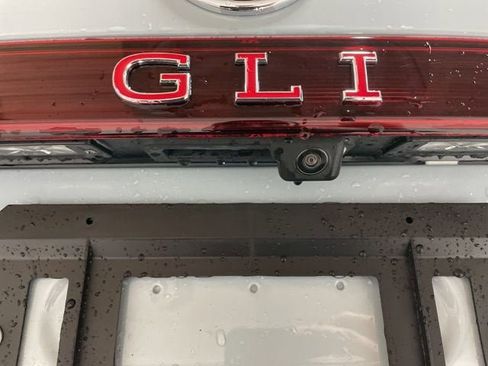 New 2026 Volkswagen Jetta GLI Autobahn FWD image 9