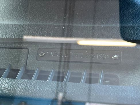 Used 2016 Jeep Wrangler Unlimited Rubicon w/ Connectivity Group image 7