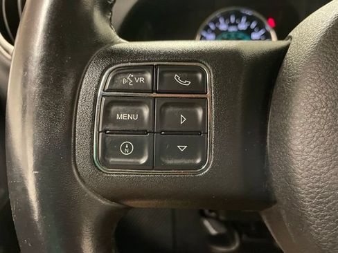 Used 2013 Jeep Wrangler Sahara w/ Connectivity Group AWD/4WD image 19