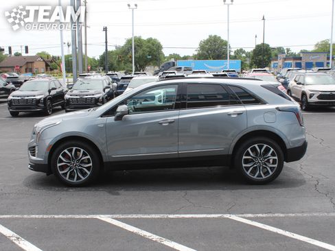 Used 2024 Cadillac XT5 Sportv w/ Technology Package AWD/4WD image 7