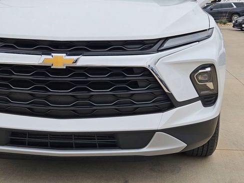 Used 2023 Chevrolet Blazer LT w/ Driver Confidence Package image 6