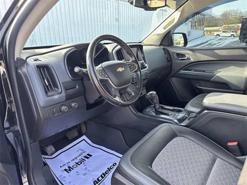 Used 2020 Chevrolet Colorado Z71 w/ Z71 Midnight Edition image 12