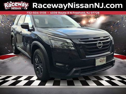New 2025 Nissan Pathfinder SV w/ Black Appearance Package image 1