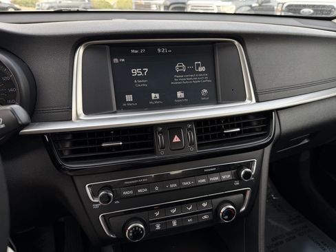 Used 2019 Kia Optima LX image 18