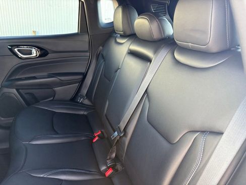 New 2026 Jeep Compass Limited image 17