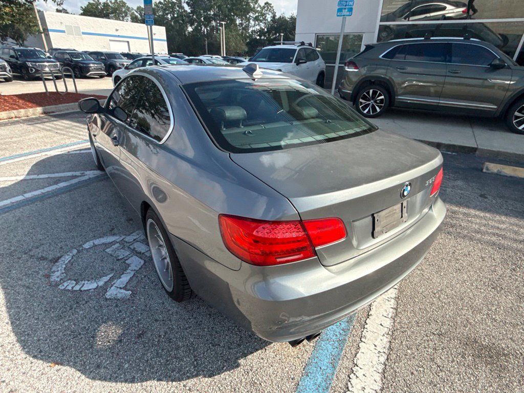 Used 2011 BMW 328i xDrive Coupe AWD/4WD image 10