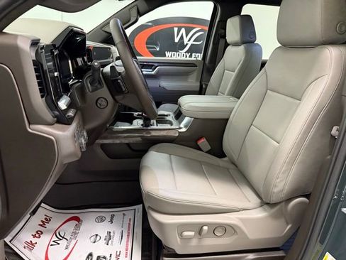 New 2026 Chevrolet Silverado 1500 LTZ w/ LTZ Premium Package image 11