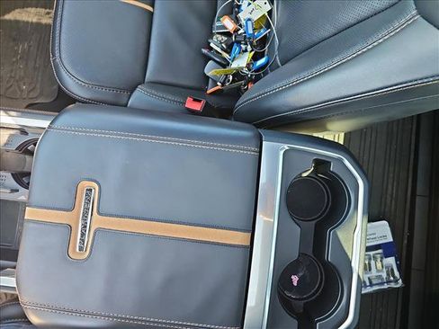 Certified 2024 Ford F250 Platinum image 25