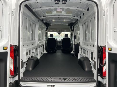 New 2026 Ford Transit 250 148 Medium Roof image 23