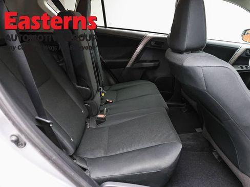 Used 2018 Toyota RAV4 LE w/ All Weather Liner Package FWD image 22