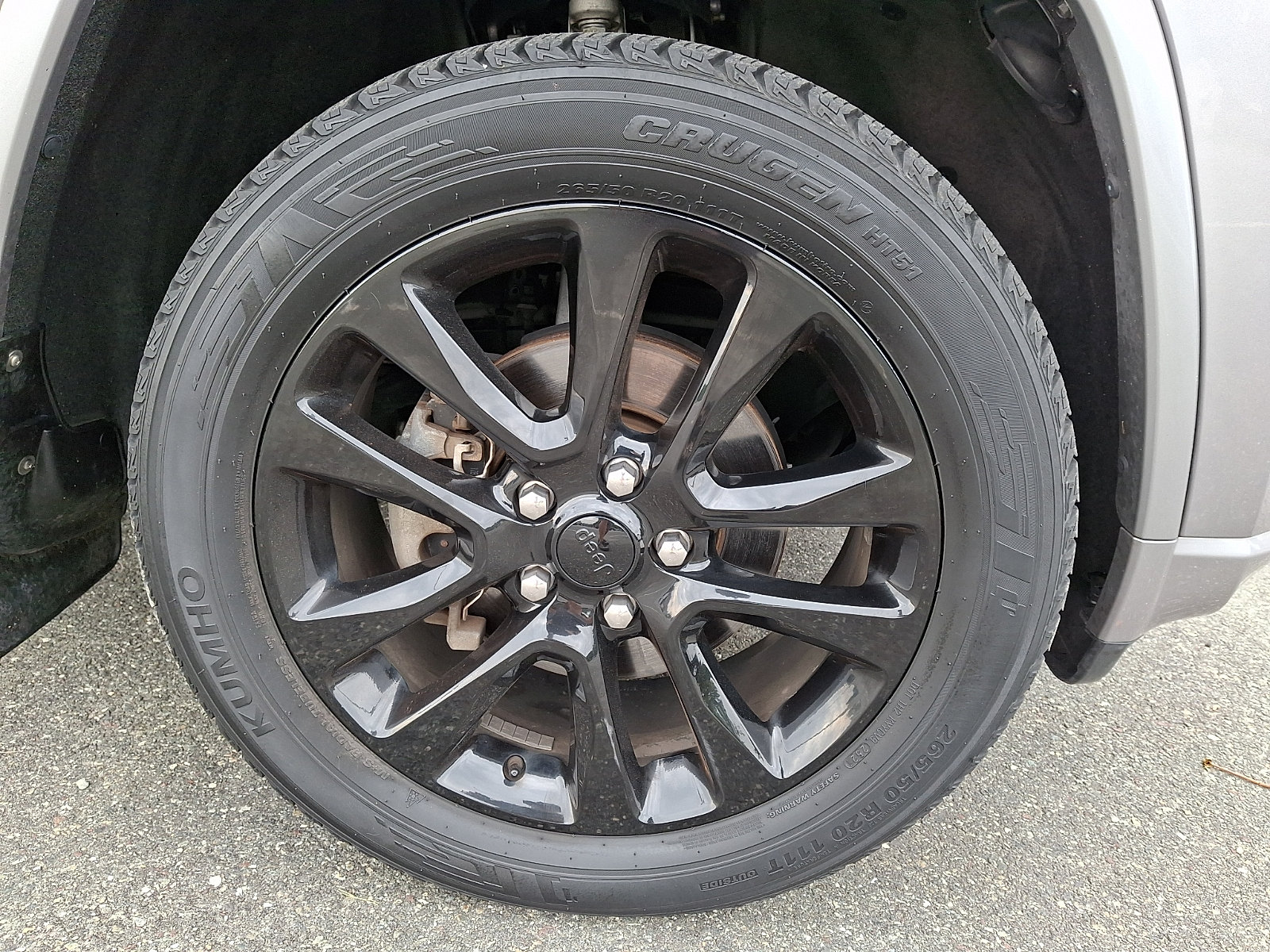 Used 2018 Jeep Grand Cherokee Altitude AWD/4WD image 8