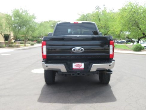 Used 2018 Ford F350 Lariat w/ Lariat Ultimate Package AWD/4WD image 12