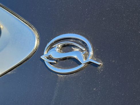 Used 2018 Chevrolet Impala Premier image 30