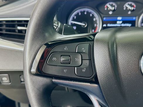 Used 2024 Buick Enclave Essence w/ Technology Package image 22