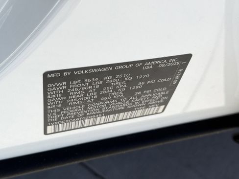New 2026 Volkswagen Atlas Cross Sport SE FWD image 31