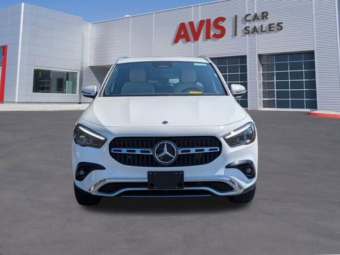 Used 2025 Mercedes-Benz GLA 250 4MATIC image 2