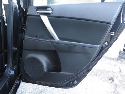 Used 2012 MAZDA MAZDA3 s Touring image 37