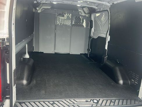Used 2019 Ford Transit 150 130 Low Roof RWD image 8