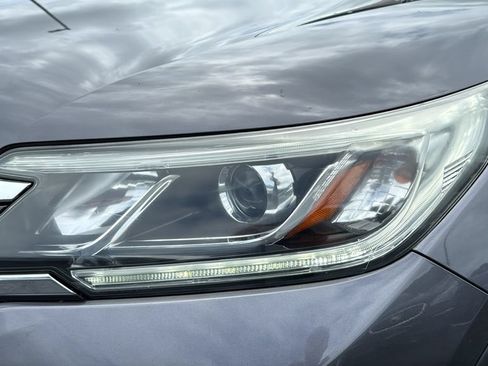 Used 2016 Honda CR-V Touring image 9