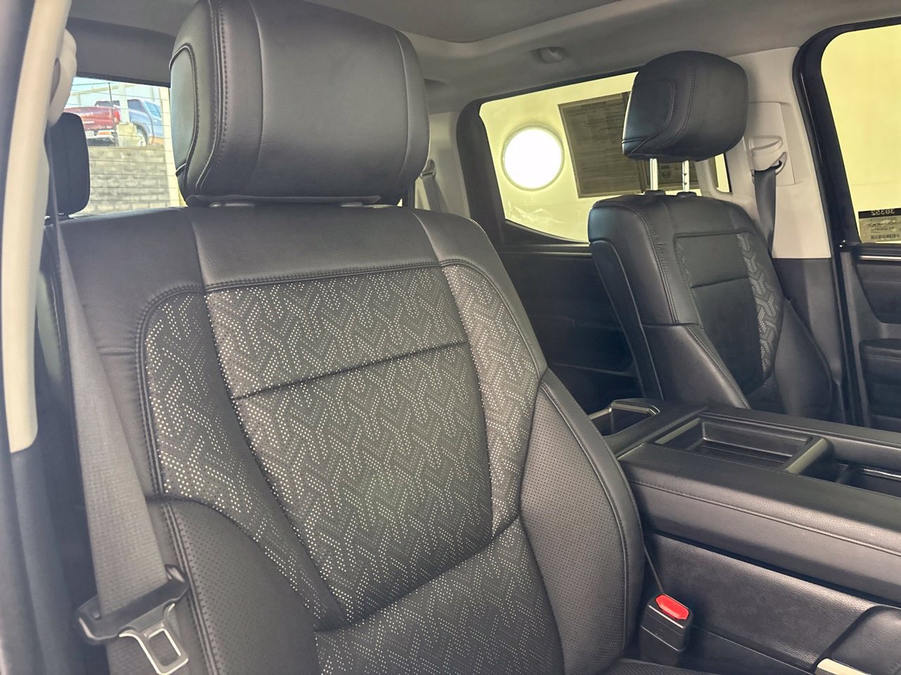 Used 2023 Toyota Tundra Limited w/ Power Package AWD/4WD image 29