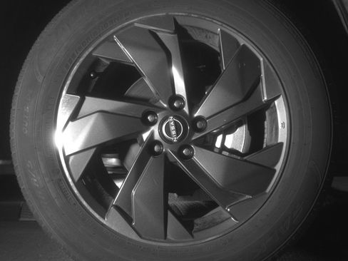 Used 2025 Nissan Rogue SV image 13