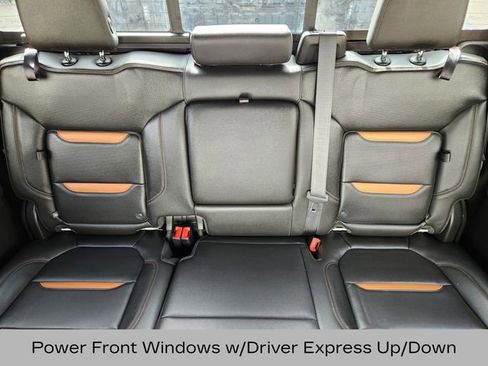 Used 2019 GMC Sierra 1500 AT4 w/ AT4 Premium Package image 17