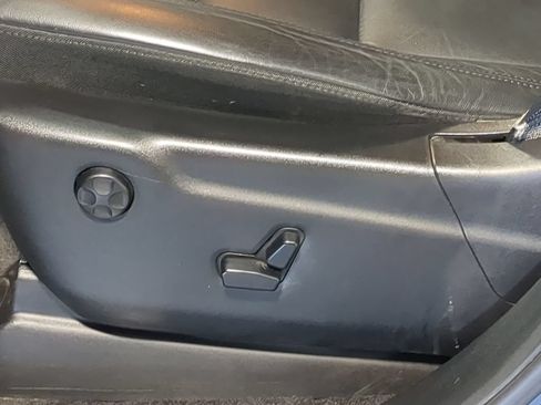Used 2019 Jeep Grand Cherokee Limited AWD/4WD image 21