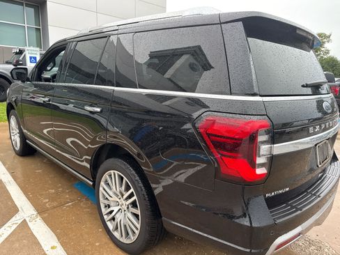 Certified 2023 Ford Expedition Platinum AWD/4WD image 39