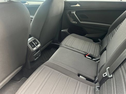 Used 2022 Volkswagen Tiguan S FWD image 13