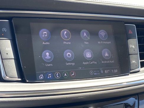 Used 2022 Buick Enclave Essence w/ Experience Buick Package image 23