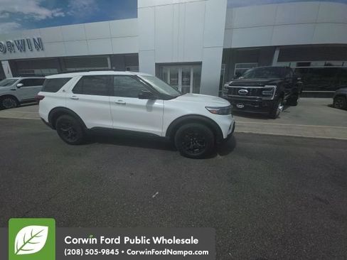 Used 2023 Ford Explorer Timberline w/ Timberline Technology Package AWD/4WD image 5