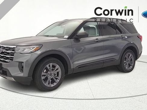 New 2026 Ford Explorer Active w/ Active Comfort Package AWD/4WD image 3