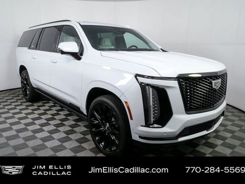 Certified 2026 Cadillac Escalade ESV Platinum Sport w/ LPO, ONYX Package image 29