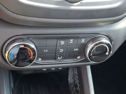 Used 2023 Chevrolet TrailBlazer LT image 14