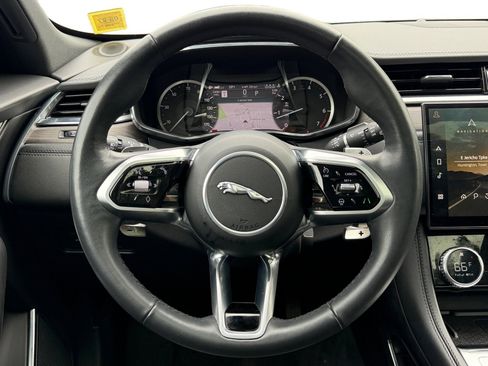 Used 2023 Jaguar F-PACE S AWD/4WD image 11