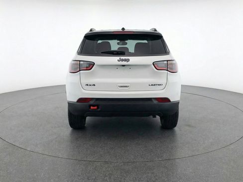 Used 2025 Jeep Compass Trailhawk image 7