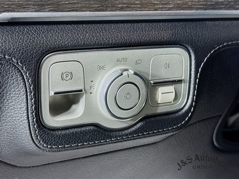 Used 2020 Mercedes-Benz GLE 580 4MATIC image 10