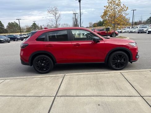 New 2026 Honda HR-V Sport image 5