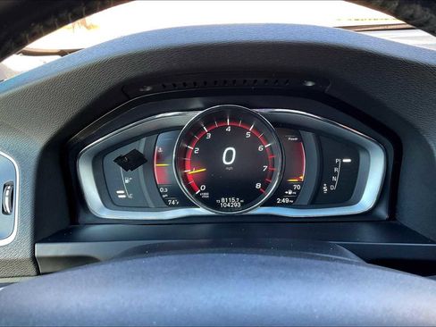 Used 2015 Volvo S60 T5 Premier image 17