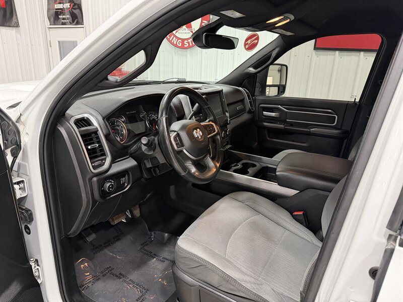 Used 2024 RAM 2500 Big Horn w/ Off Road Package AWD/4WD image 6