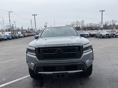 Used 2023 Nissan Frontier PRO-4X w/ Pro Convenience Package image 2