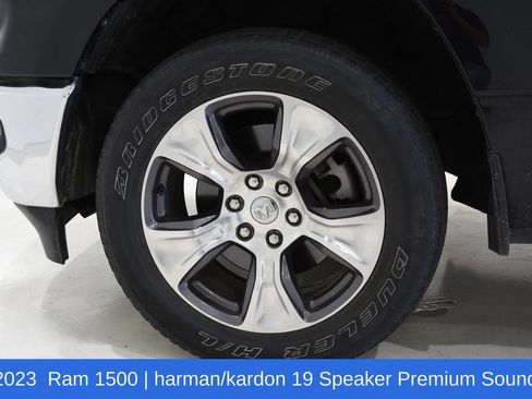 Used 2023 RAM 1500 Laramie AWD/4WD image 7